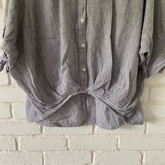 Six One Eight 618 Anthropologie Lightweight Blouse Shirt Women’s Size Medium - Picture 3 of 11